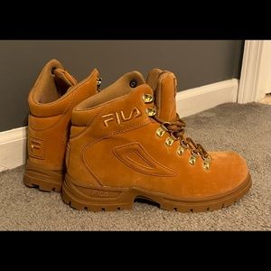 Fila boots